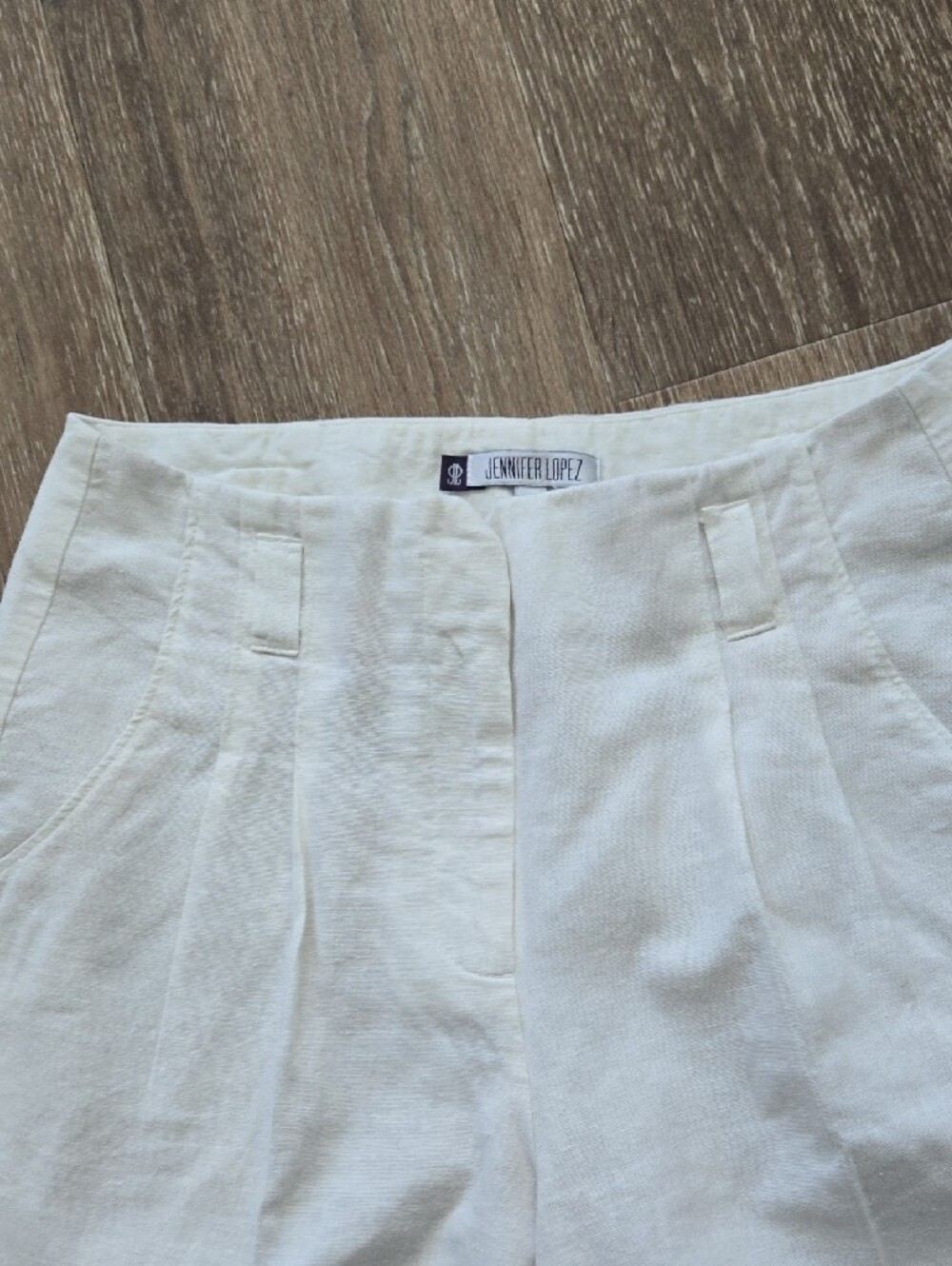 Wide-Leg High-Rise Women's Pants in Off-White - Picture 3 of 3